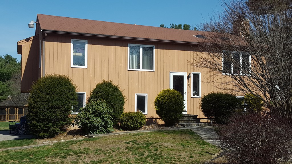 204 Groton Road Westford, MA 01886 - Photo 2 of 6 Gallery Image 2