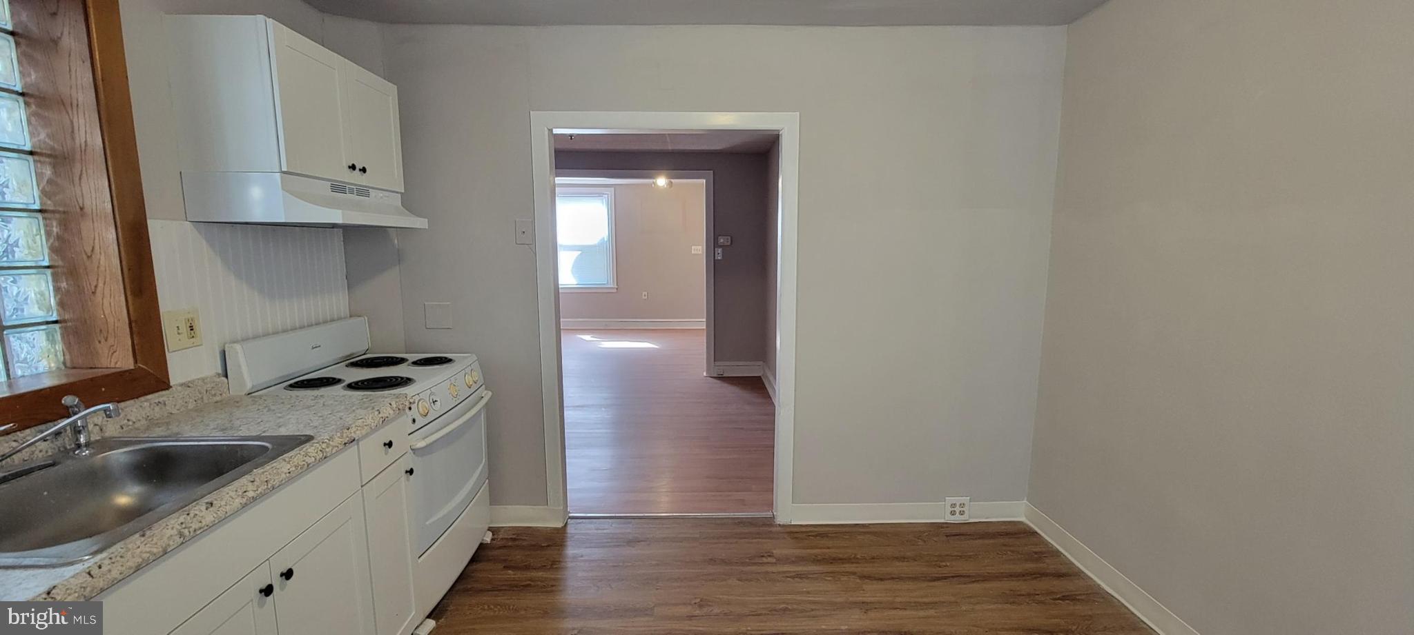 225 Sparks Street Philadelphia, PA 19120 - Photo 6 of 26