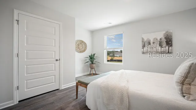 $373,490 | 33 Bottom Board Court, Ridgeland, SC 29936