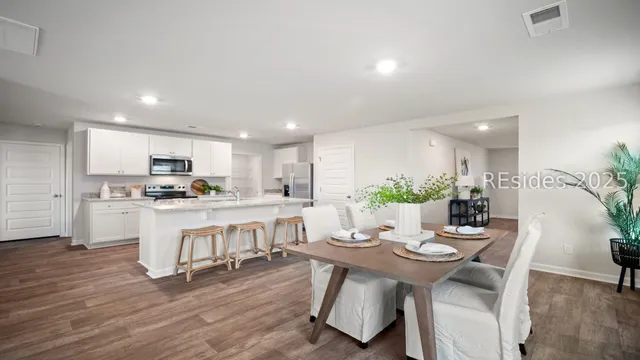 $373,490 | 33 Bottom Board Court, Ridgeland, SC 29936