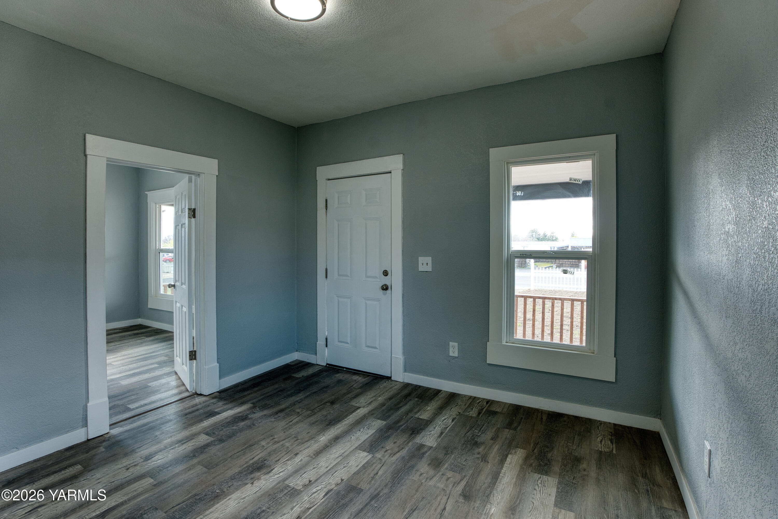 503 Grandridge Road Grandview, WA 98930 - Photo 8 of 32 505 Grandridge Rd-31