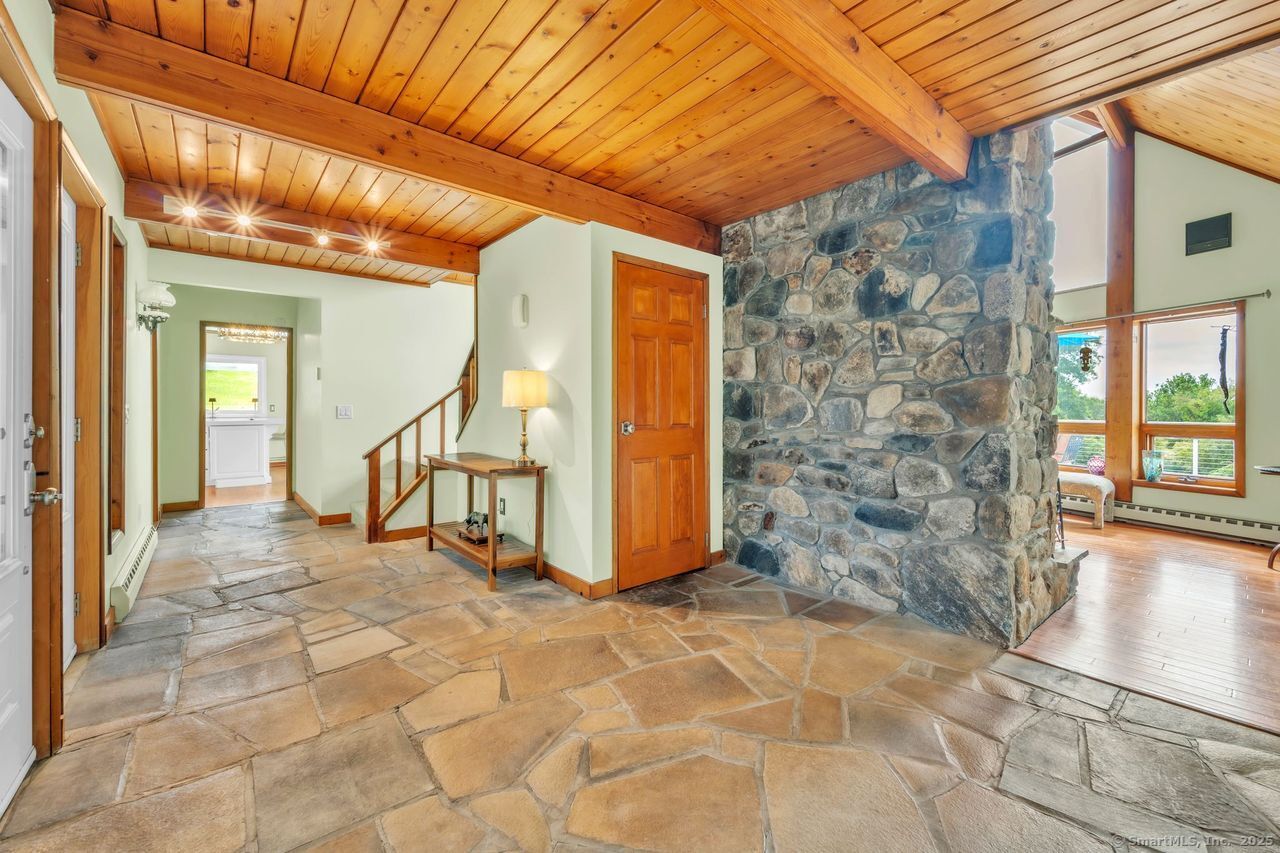 182 Magnolia Hill Road Bethlehem, CT 06751 - Photo 12 of 40