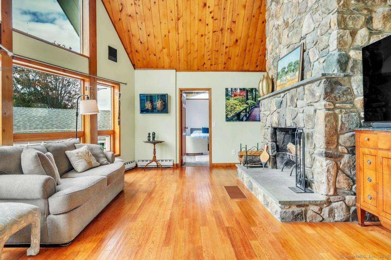 182 Magnolia Hill Road Bethlehem, CT 06751 - Photo 16 of 40