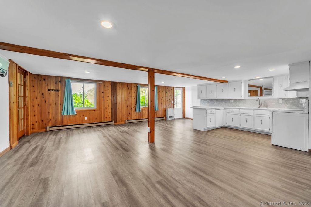 182 Magnolia Hill Road Bethlehem, CT 06751 - Photo 9 of 40