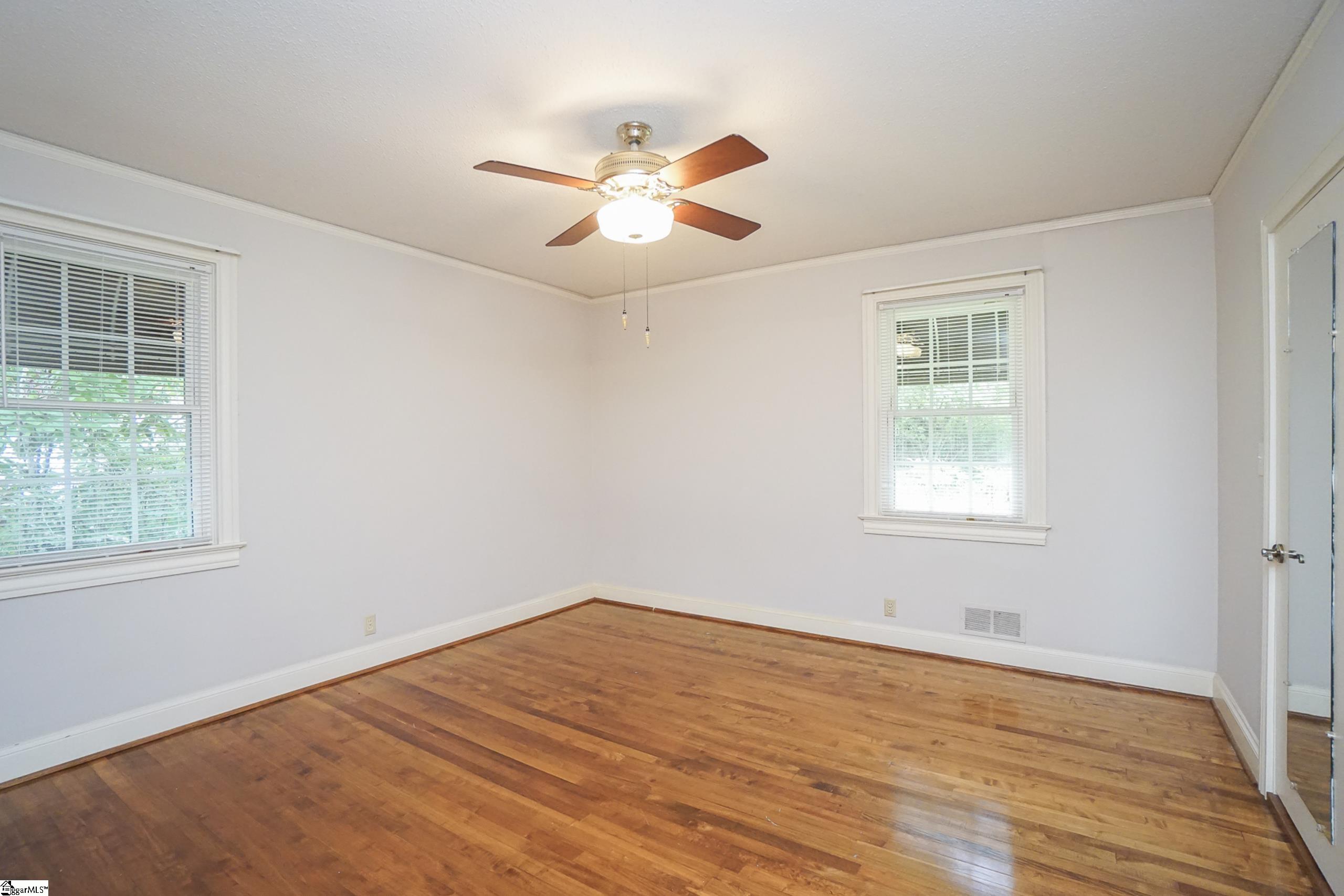 26 State Rd S-23-608 Greenville, SC 29609 - Photo 18 of 35 Gallery Image 18