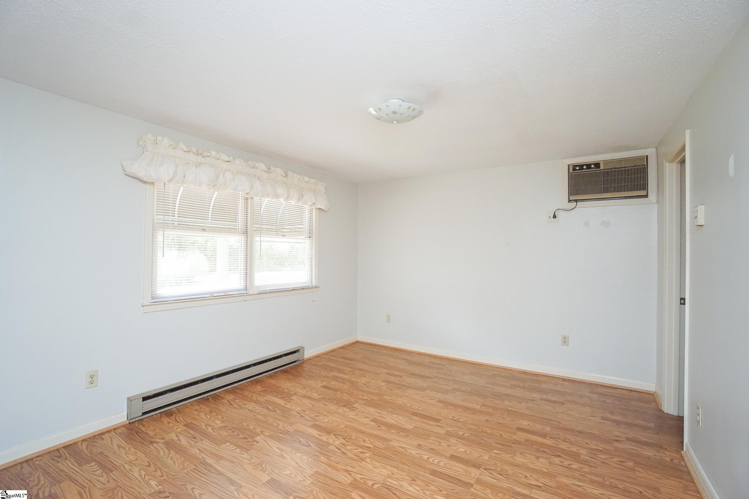 26 State Rd S-23-608 Greenville, SC 29609 - Photo 27 of 35 Gallery Image 27