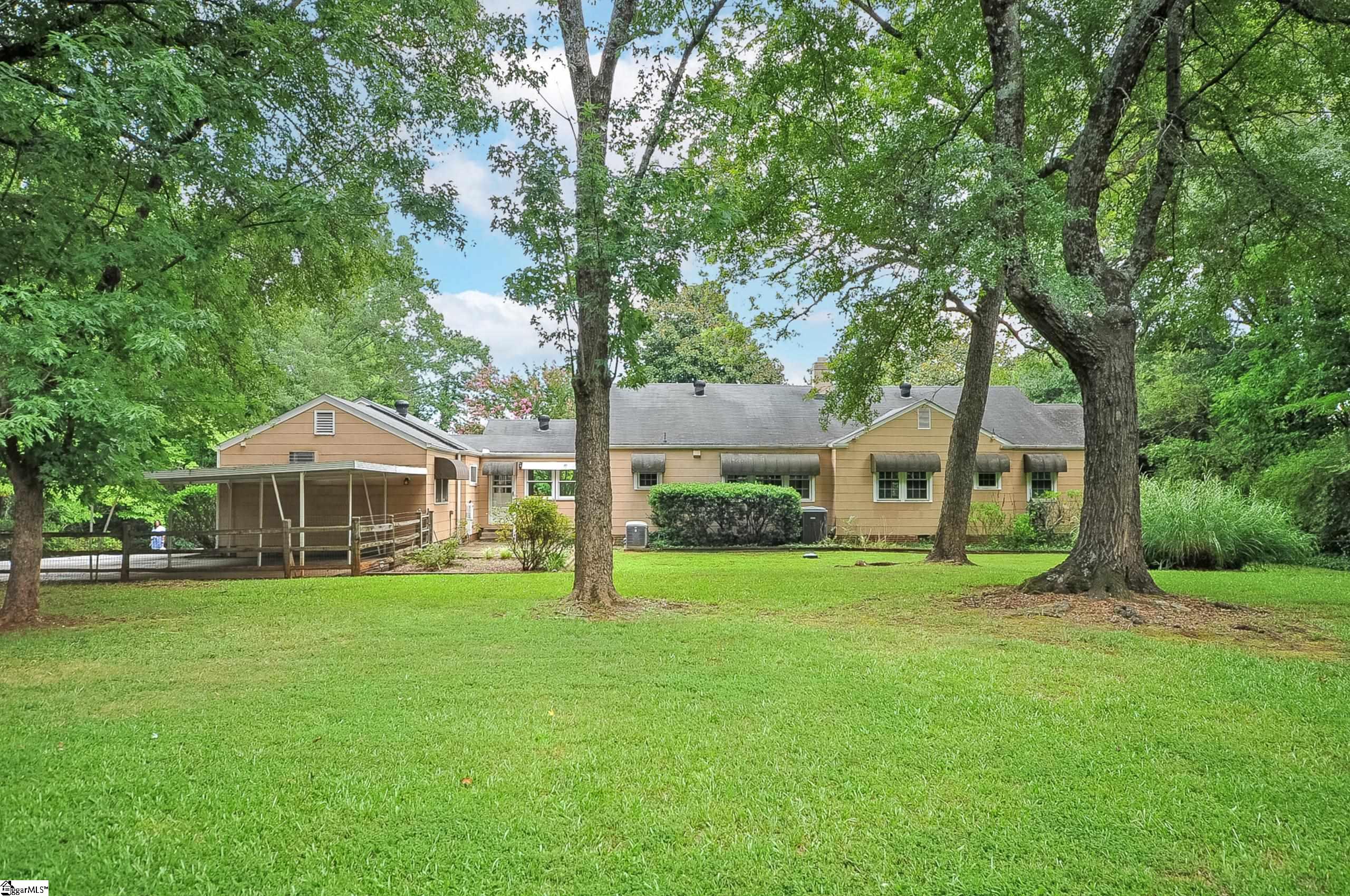 26 State Rd S-23-608 Greenville, SC 29609 - Photo 30 of 35 Gallery Image 30