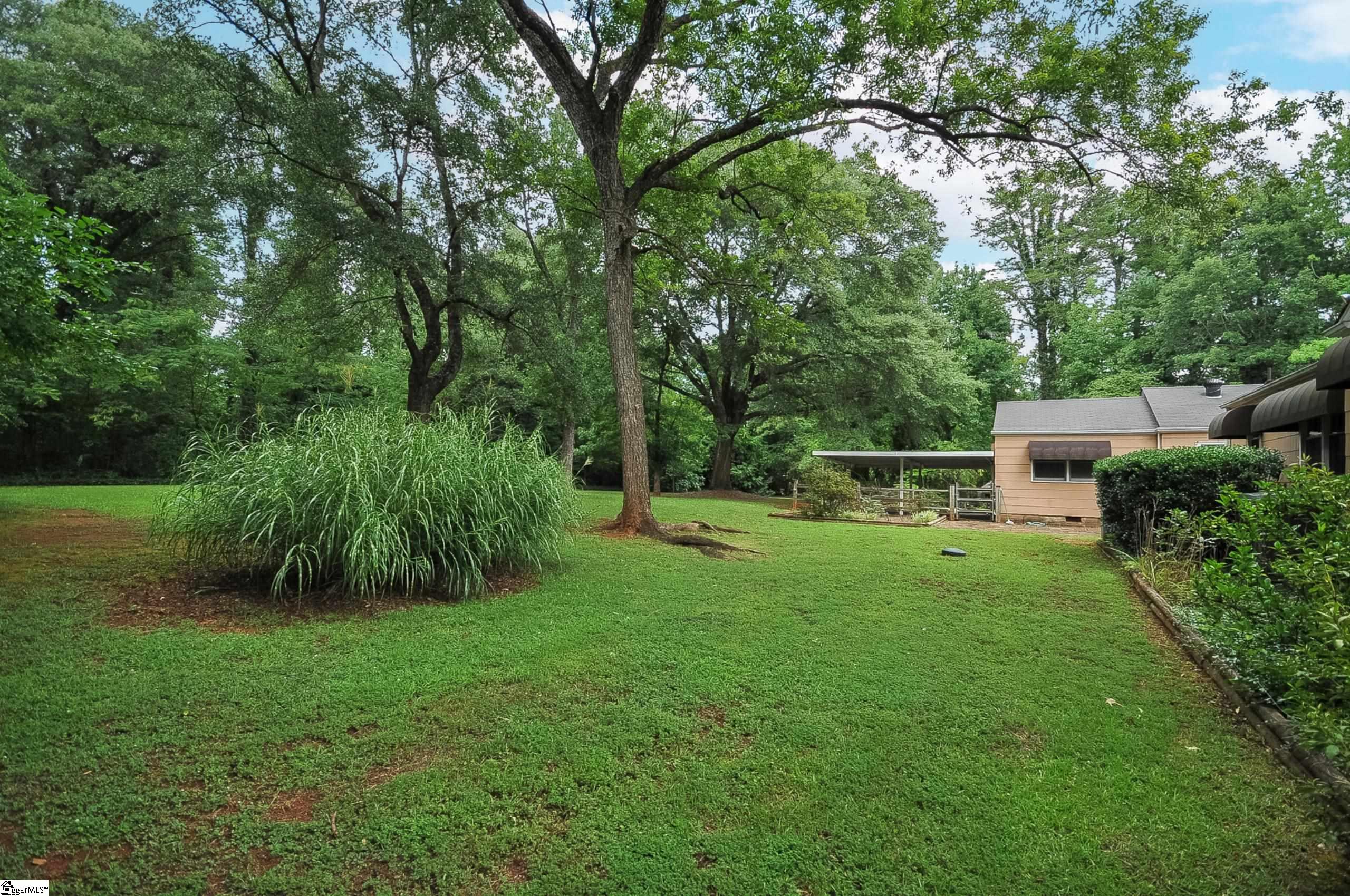 26 State Rd S-23-608 Greenville, SC 29609 - Photo 31 of 35 Gallery Image 31