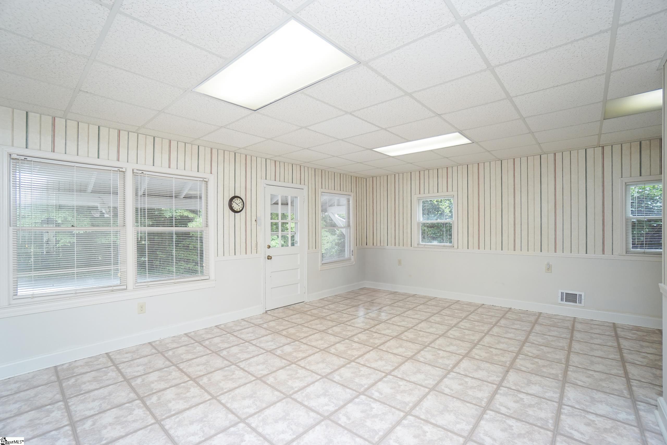 26 State Rd S-23-608 Greenville, SC 29609 - Photo 35 of 35 Gallery Image 35