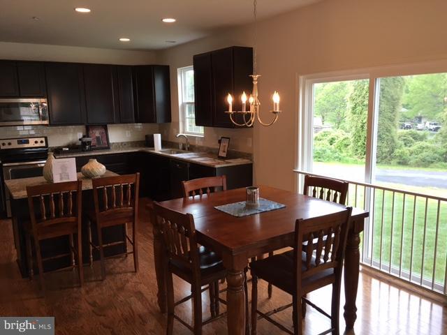 11709 Philadelphia Road White Marsh, MD 21162 - Photo 3 of 6 Kitchen