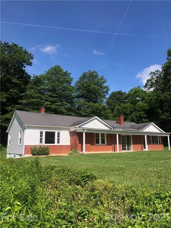 111 Dula Road Spruce Pine, NC 28777 - Photo 3 of 25 Gallery Image 3