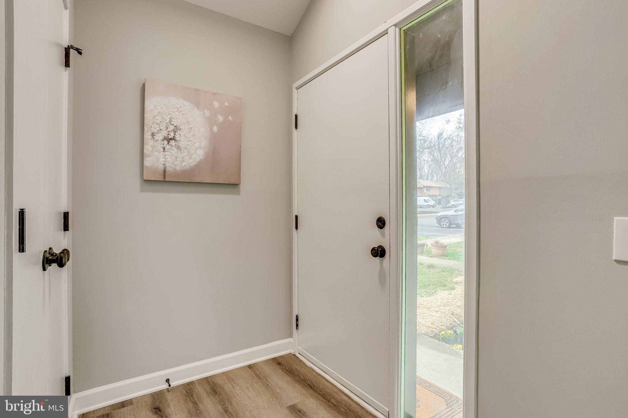 2263 Wheelwright Court Reston, VA 20191 - Photo 5 of 53
