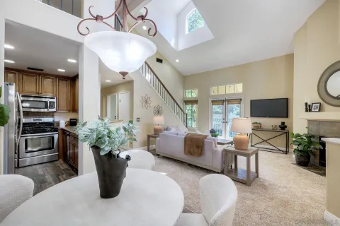 $800,000 | 11287 Provencal Place, San Diego, CA 92128