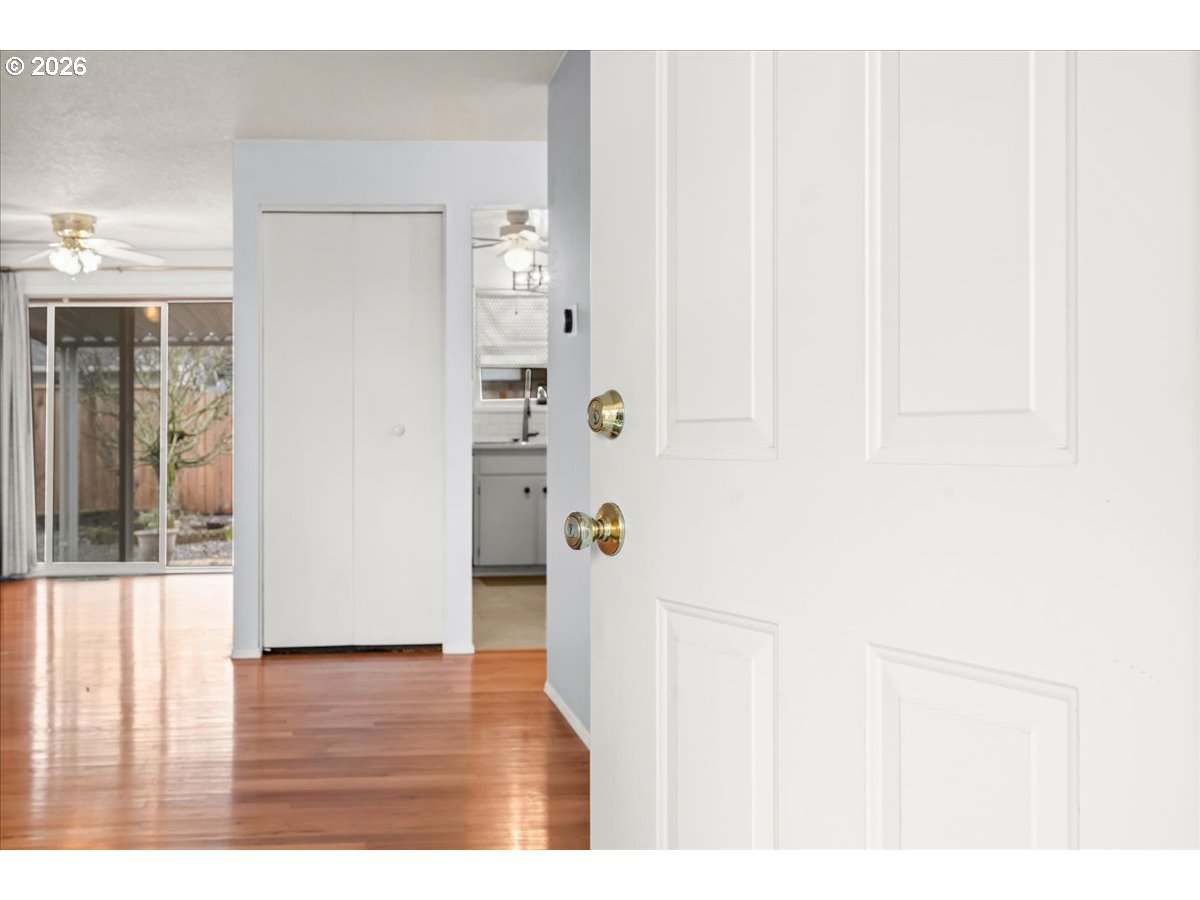 1386 Umpqua Road Woodburn, OR 97071 - Photo 5 of 32