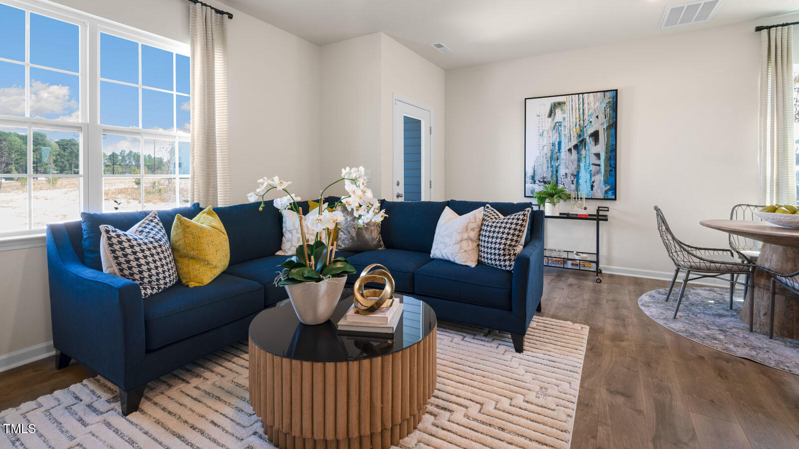 5237 Red Crimson Drive Willow Spring, NC 27592 - Photo 17 of 35 Living Room