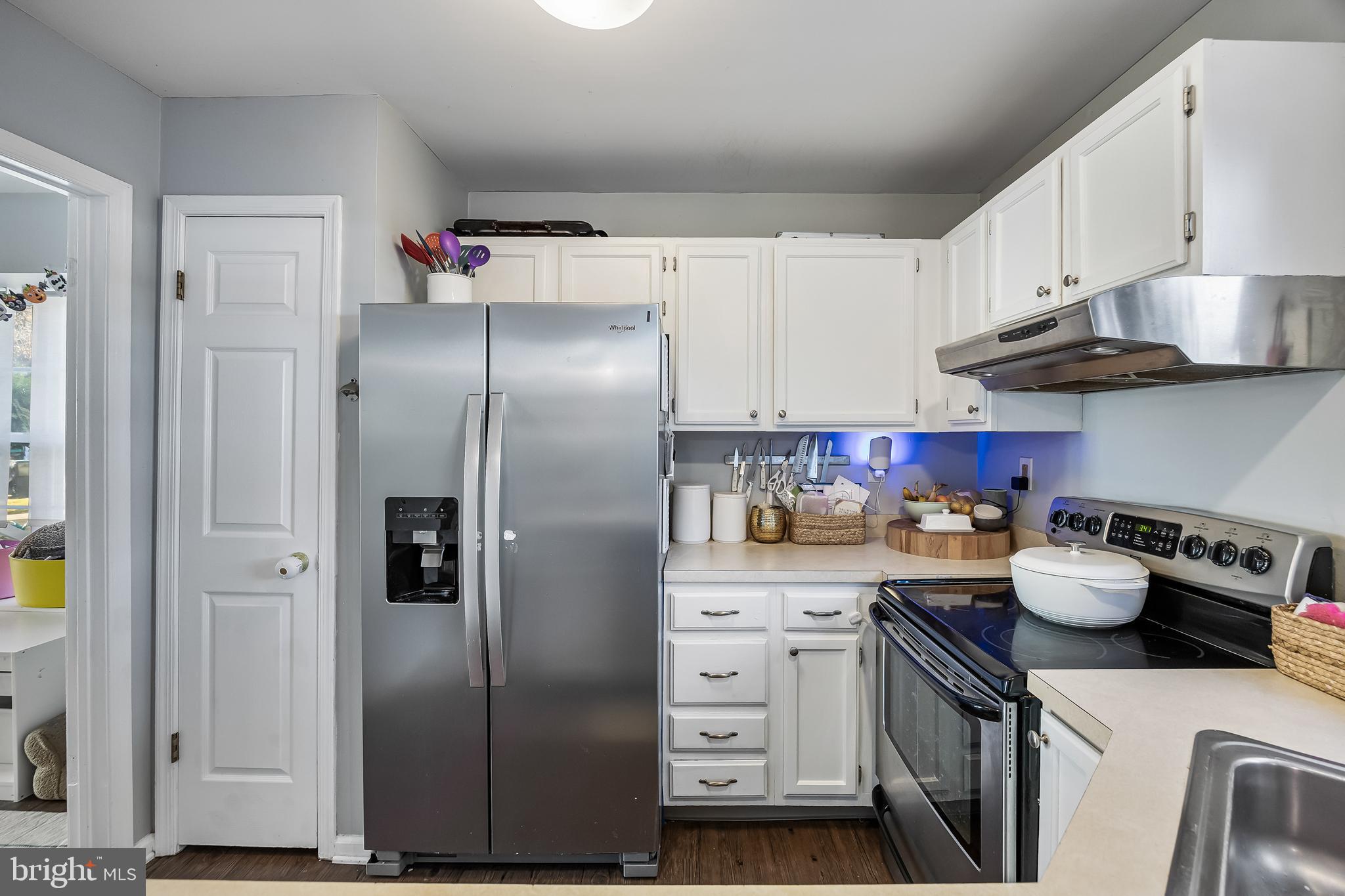 72 Pondview Lane Sicklerville, NJ 08081 - Photo 14 of 34 a kitchen with stainless steel appliances granite countertop a refrigerator and a stove