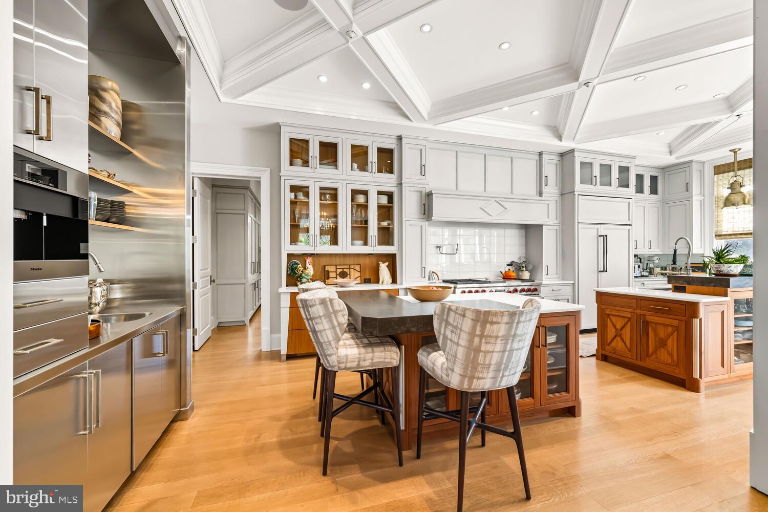 7508 Cooper Point Road Bozman, MD 21612 - Photo 48 of 116 a view of a dining room with furniture