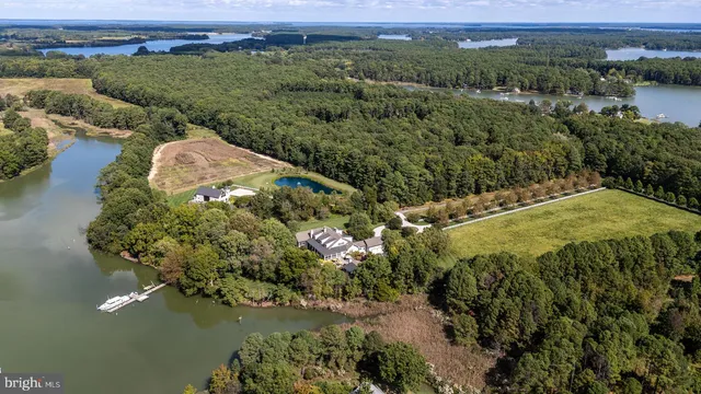 $7,500,000 | 7508 Cooper Point Road, Bozman, MD 21612