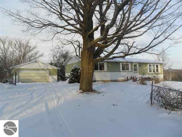 8728 West Arnold Road Manton, MI 49663 - Photo 1 of 11 1723139.JPG