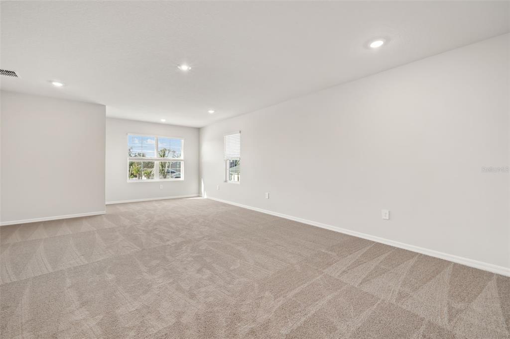 17107 James Trail Parrish, FL 34219 - Photo 18 of 40