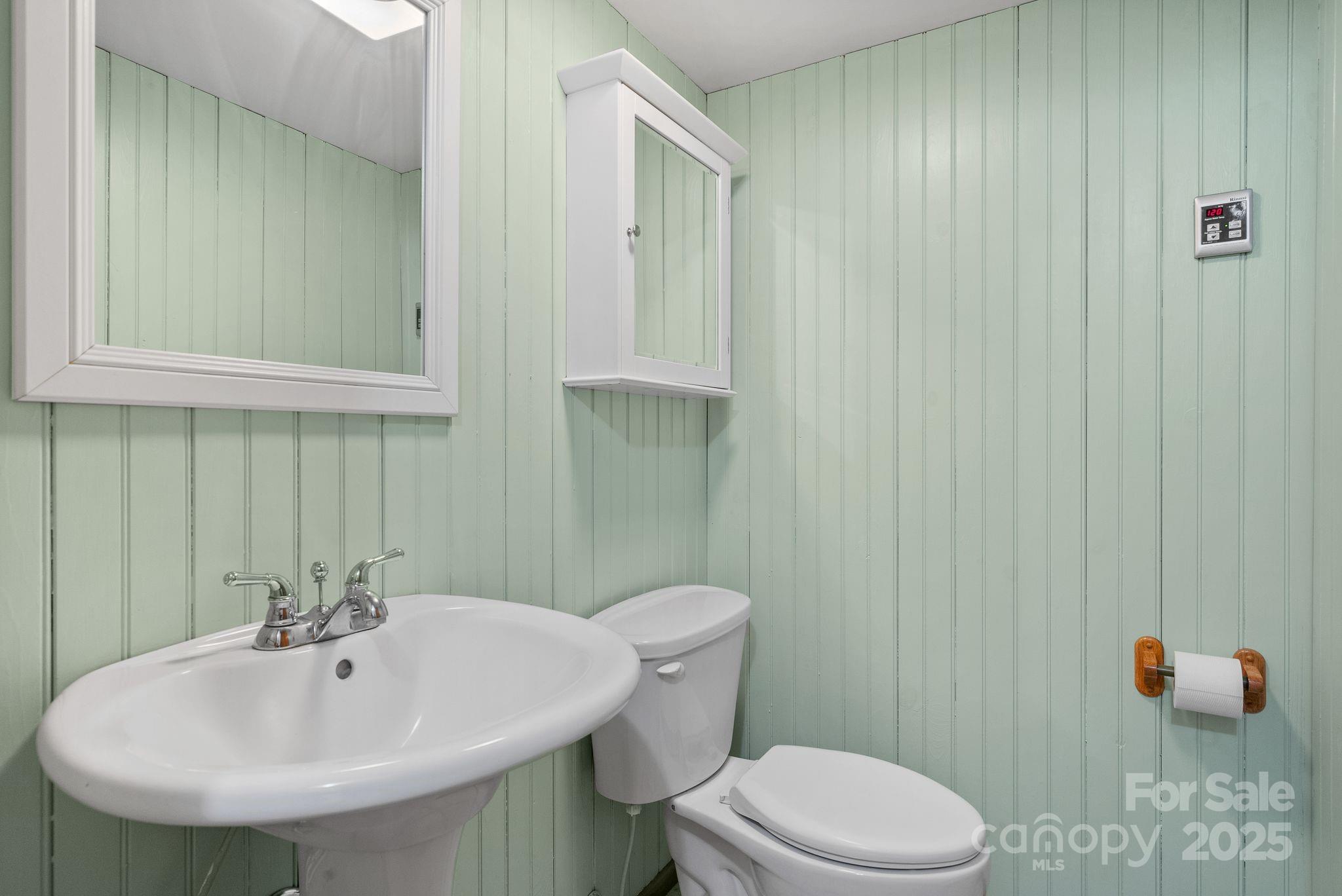 3115 Little Pine Road Marshall, NC 28753 - Photo 8 of 46