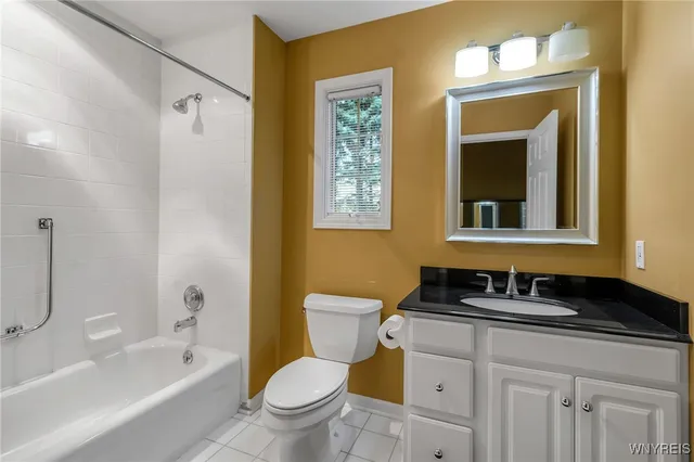 $539,900 | 8472 Chadway Court, Clarence, NY 14221