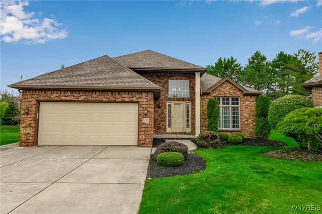 $539,900 | 8472 Chadway Court, Clarence, NY 14221