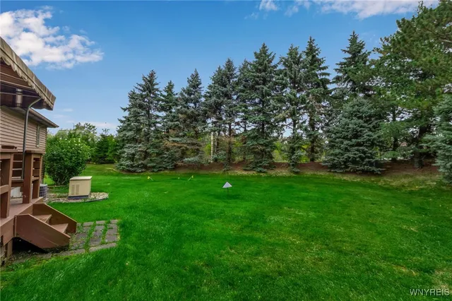 $539,900 | 8472 Chadway Court, Clarence, NY 14221