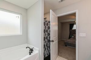 218 Wainwright Drive Crestview, FL 32539 - Photo 21 of 42 a bathroom with a bathtub