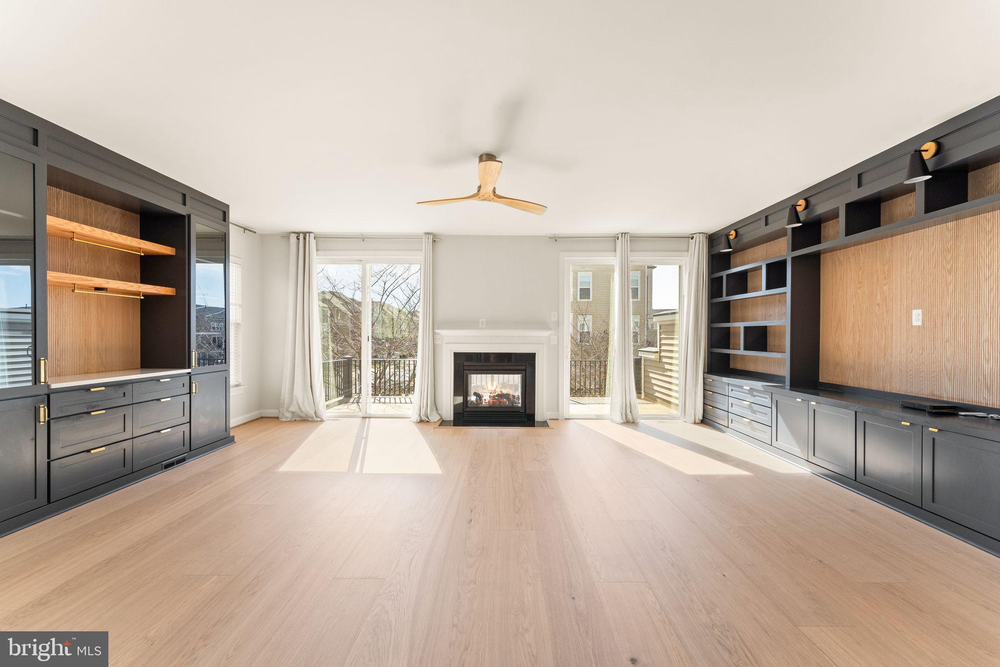 42295 Riggins Ridge Terrace Brambleton, VA 20148 - Photo 26 of 69 With custom built-ins