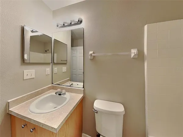 $2,079 | Undisclosed Address, Bradenton, FL 34208