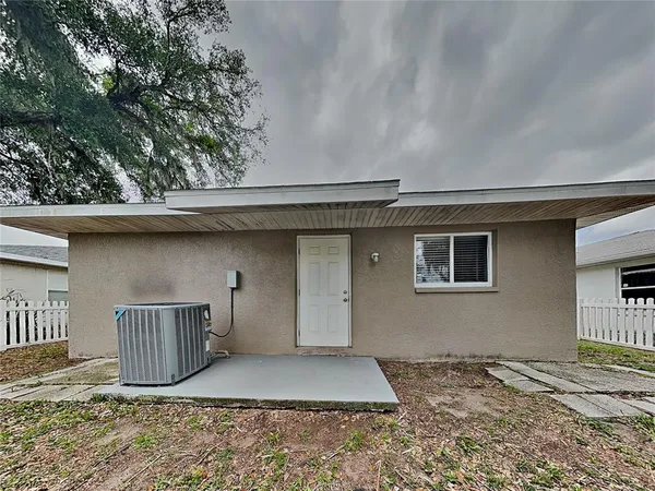 $2,079 | Undisclosed Address, Bradenton, FL 34208