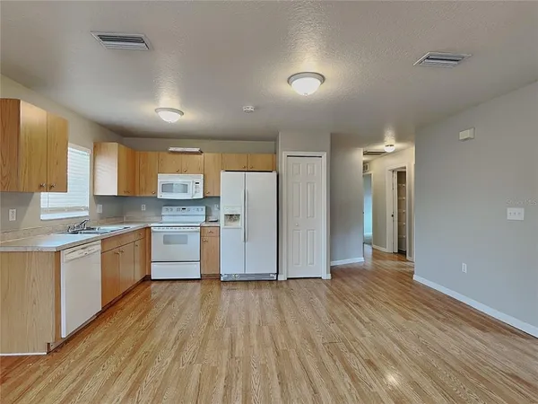 $2,079 | Undisclosed Address, Bradenton, FL 34208