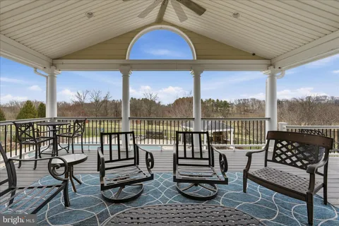$2,899,000 | 16076 Berlin Turnpike, Purcellville, VA 20132