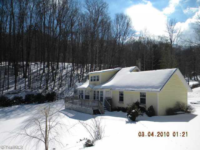 233 Ed Little Road Warrensville, NC 28693 - Photo 2 of 4 Exterior Front.