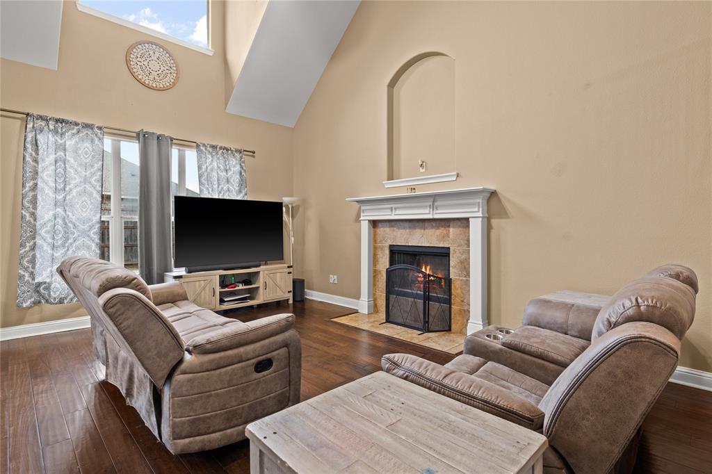 517 Austin Acre Road Sulphur Springs, TX 75482 - Photo 6 of 36 a living room with furniture and a flat screen tv