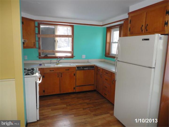 7 Bitting Road Alburtis, PA 18011 - Photo 6 of 11 Kitchen