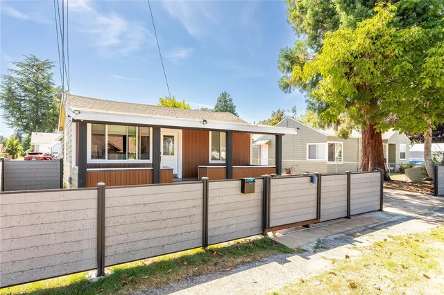 $775,000 | 8543 South 118th Street, Seattle, WA 98178