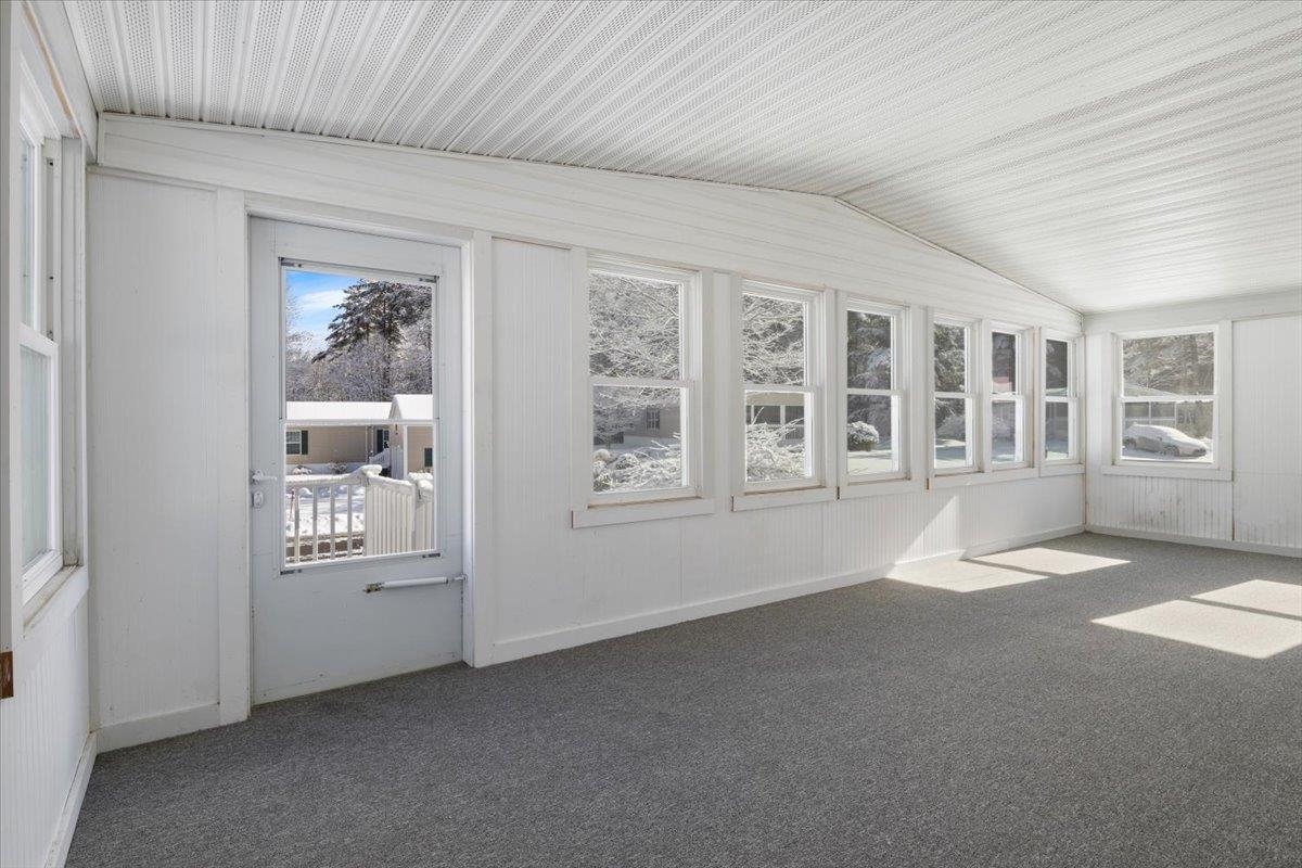 39 Temple Drive Rochester, NH 03868 - Photo 14 of 35