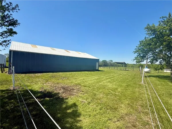 $565,000 | 634 Northwest Oo Highway, Odessa, MO 64076