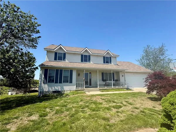 $565,000 | 634 Northwest Oo Highway, Odessa, MO 64076