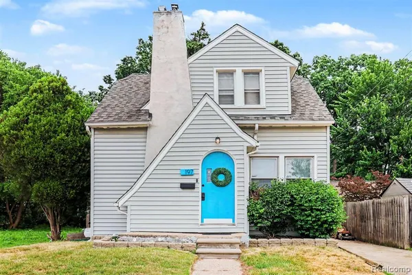$2,000 | 197 Bowers Street, Clawson, MI 48017
