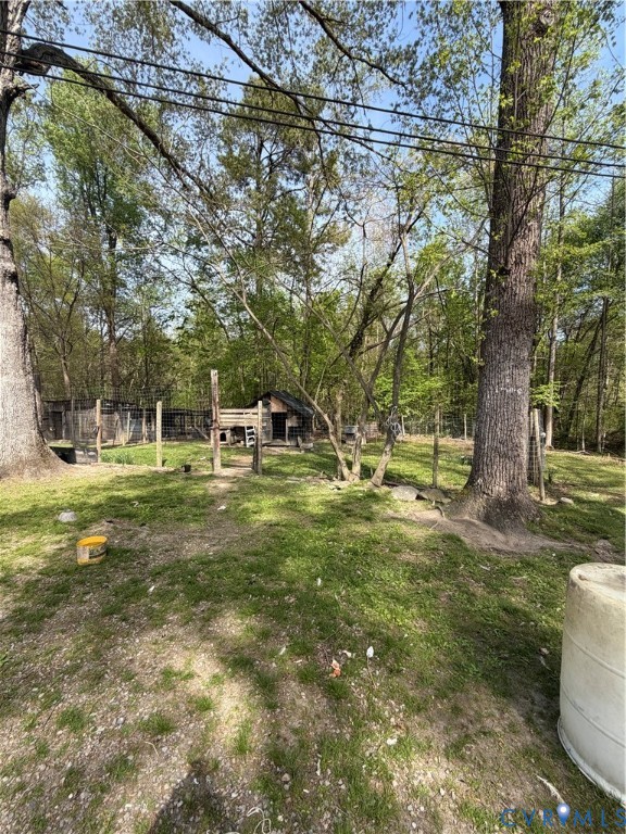 4806 Cox Road Wilsons, VA 23894 - Photo 7 of 12