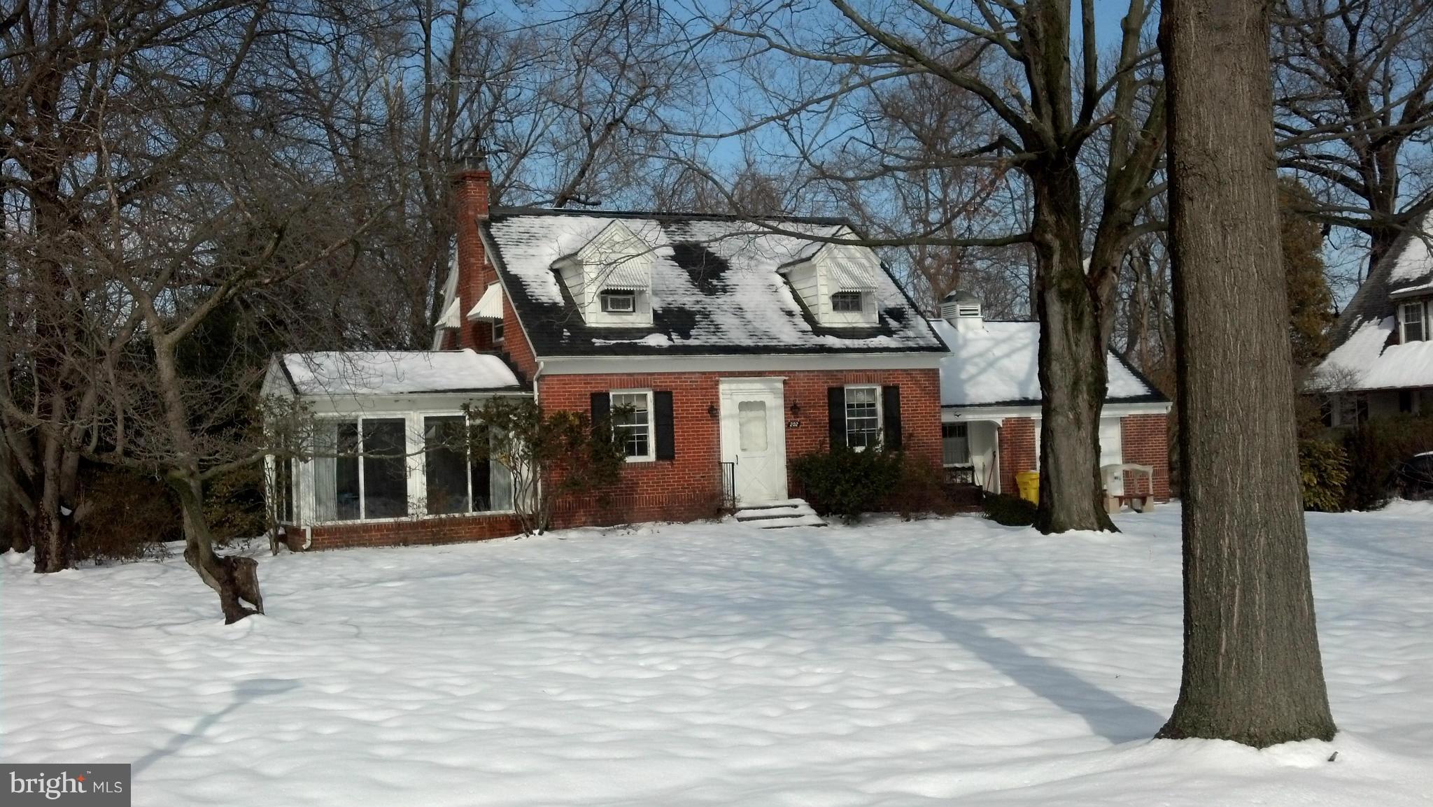 202 Greenwood Road Linthicum, MD 21090 - Photo 2 of 21 Winter Wonderland