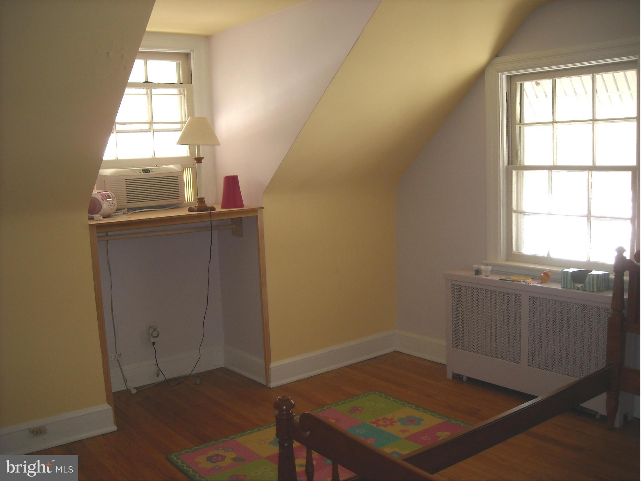 202 Greenwood Road Linthicum, MD 21090 - Photo 12 of 21 Bedroom 2