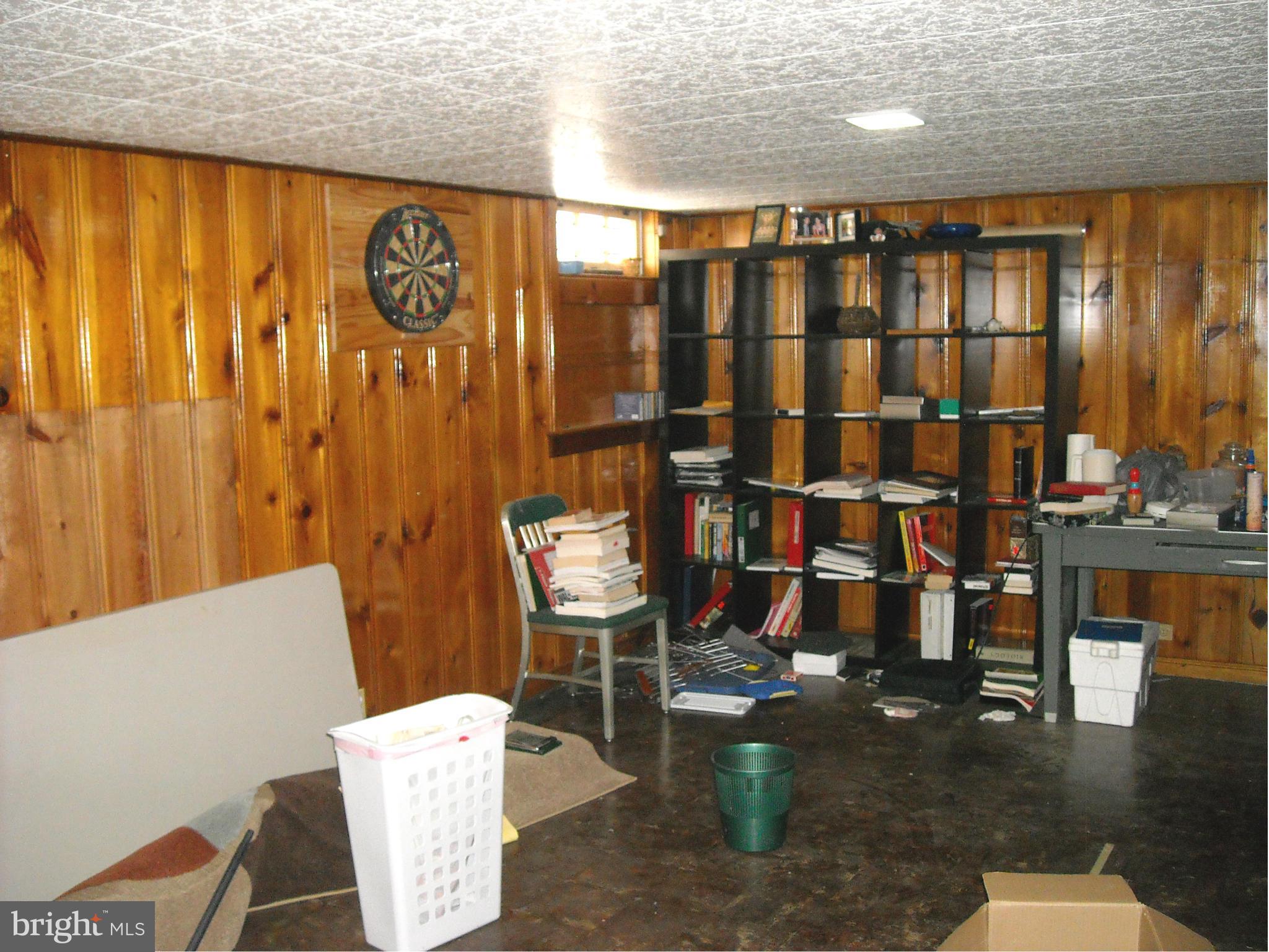 202 Greenwood Road Linthicum, MD 21090 - Photo 17 of 21 Club Room