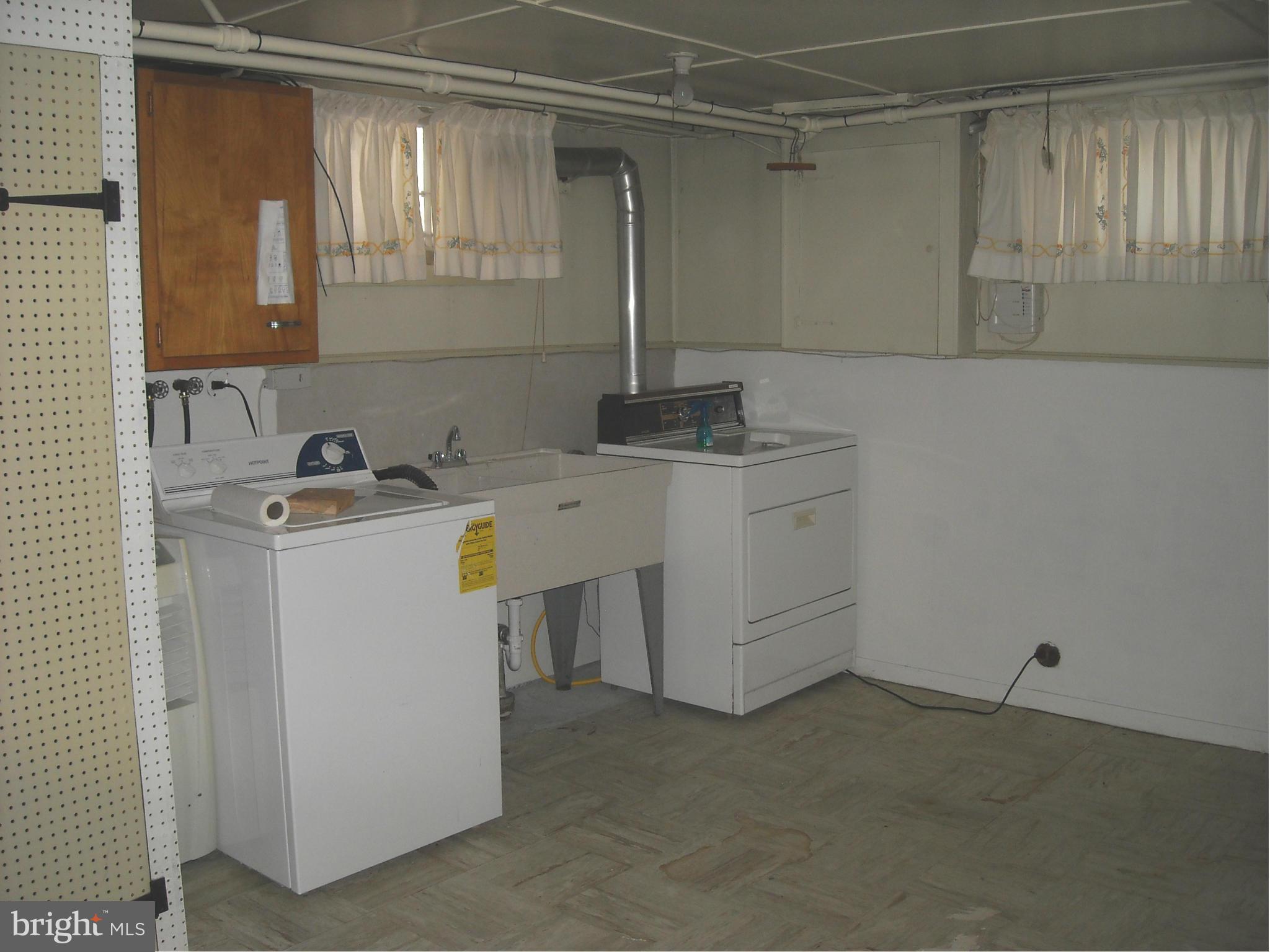 202 Greenwood Road Linthicum, MD 21090 - Photo 19 of 21 Laundry Area