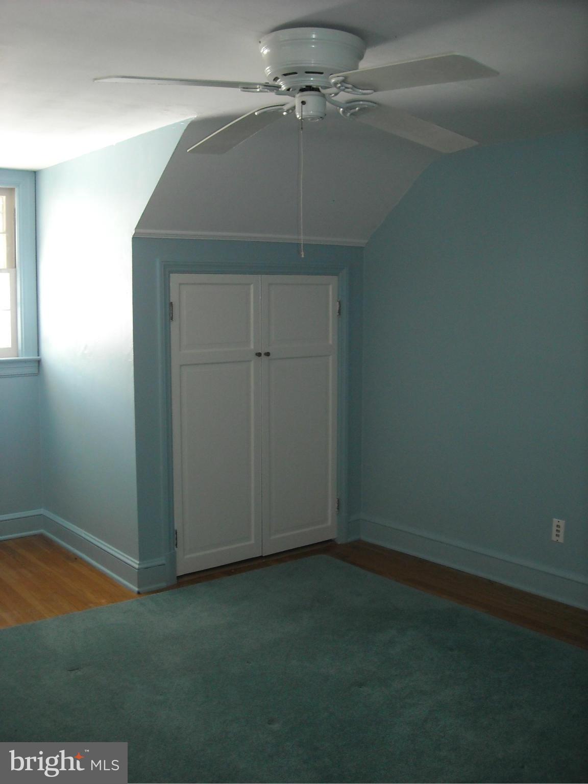 202 Greenwood Road Linthicum, MD 21090 - Photo 8 of 21 Bedroom 1