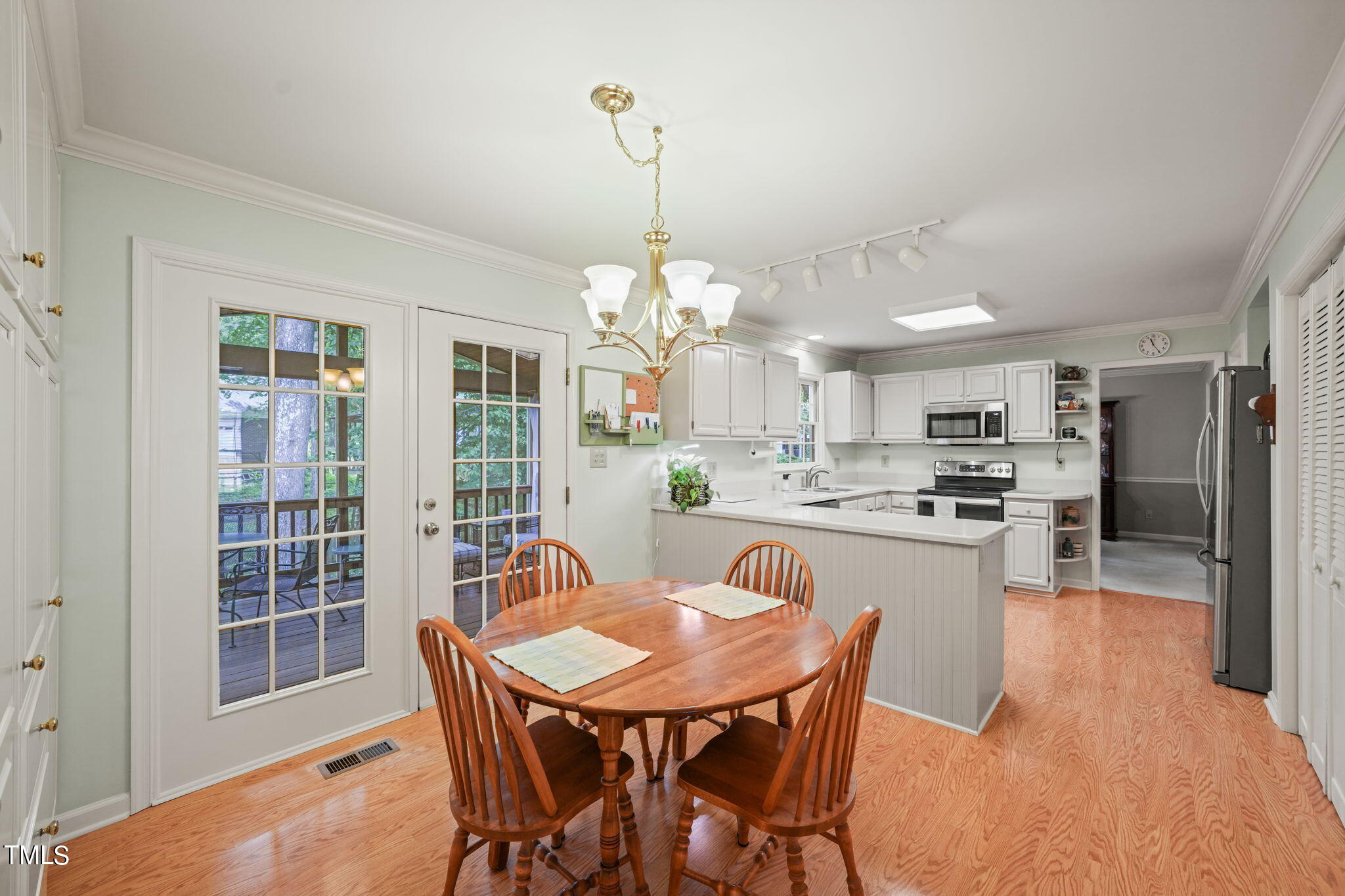 203 Trackers Road Cary, NC 27513 - Photo 11 of 45 11-web-or-mls-DSC02745