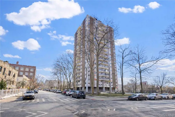 $278,000 | 290 West 232nd Street, Unit 4E | Kingsbridge